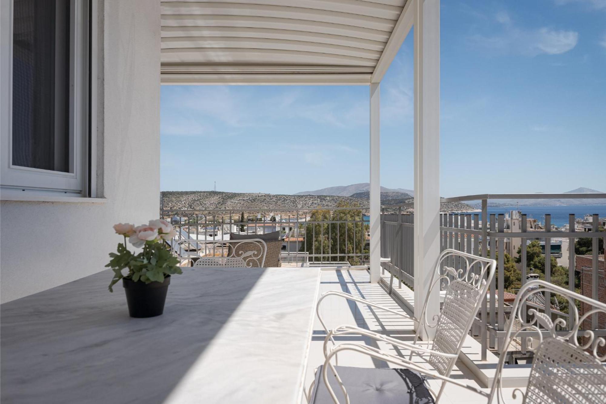 וארקיזה Athenian Riviera Penthouse Apartment מראה חיצוני תמונה