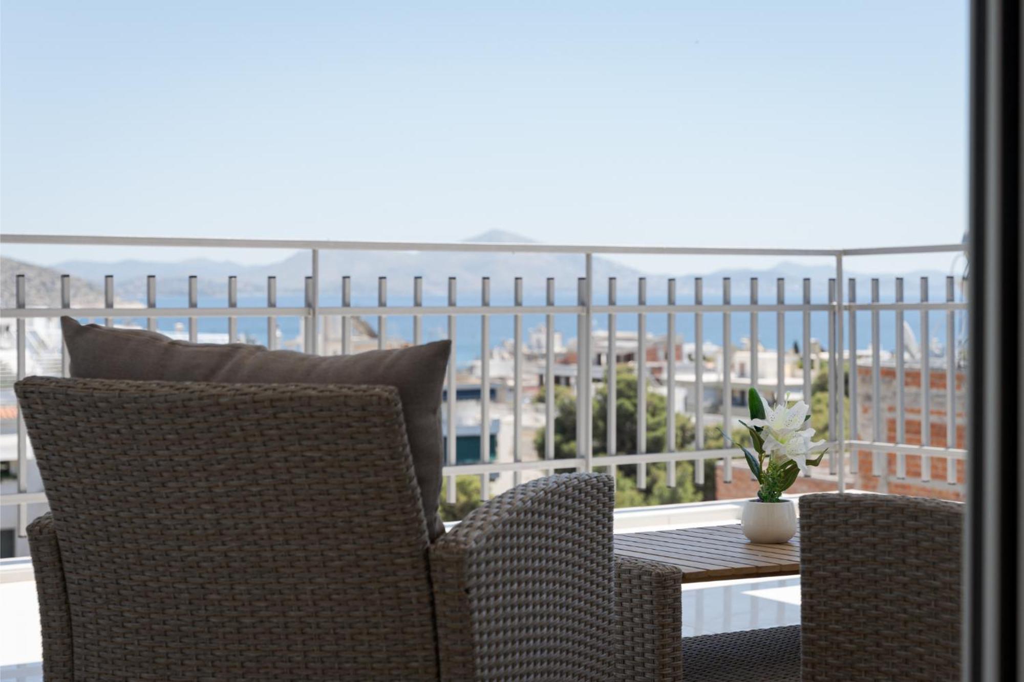 וארקיזה Athenian Riviera Penthouse Apartment מראה חיצוני תמונה